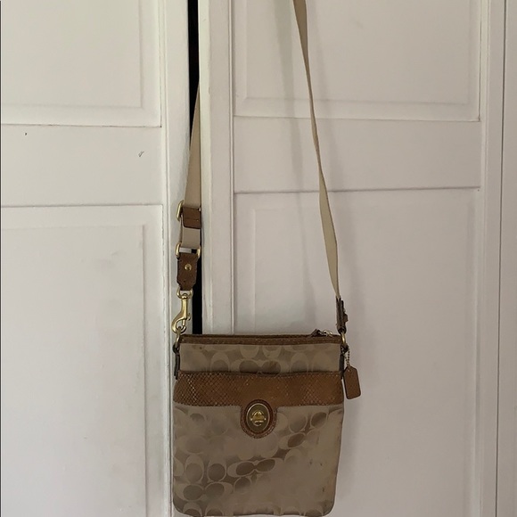 Coach crossbody handbag - Picture 8 of 8